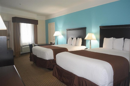 Baymont by Wyndham Galveston image 18