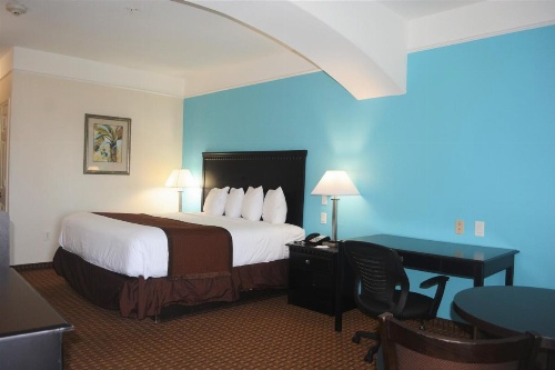 Baymont by Wyndham Galveston image 21